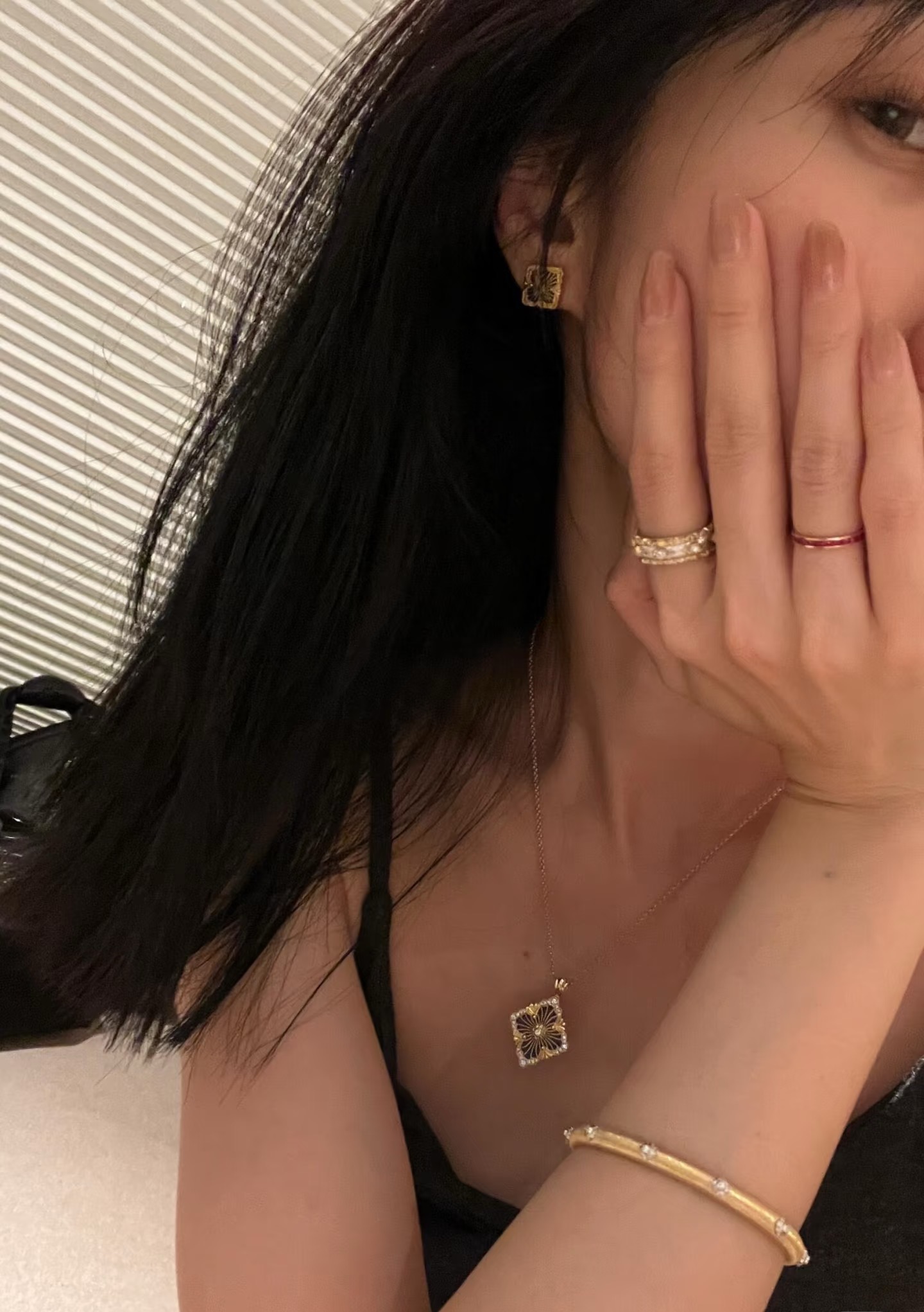 02经典百搭轻奢保暖布布围巾