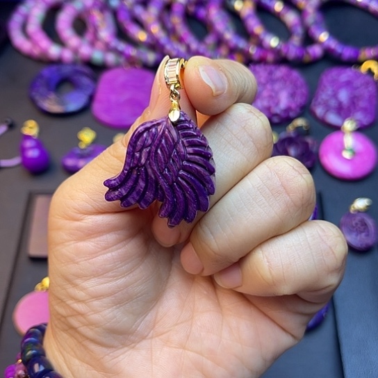 用***2非金属天使翅膀吊坠