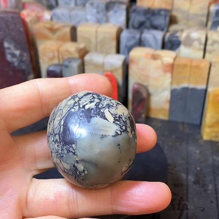 昌化鸡血石昌化石