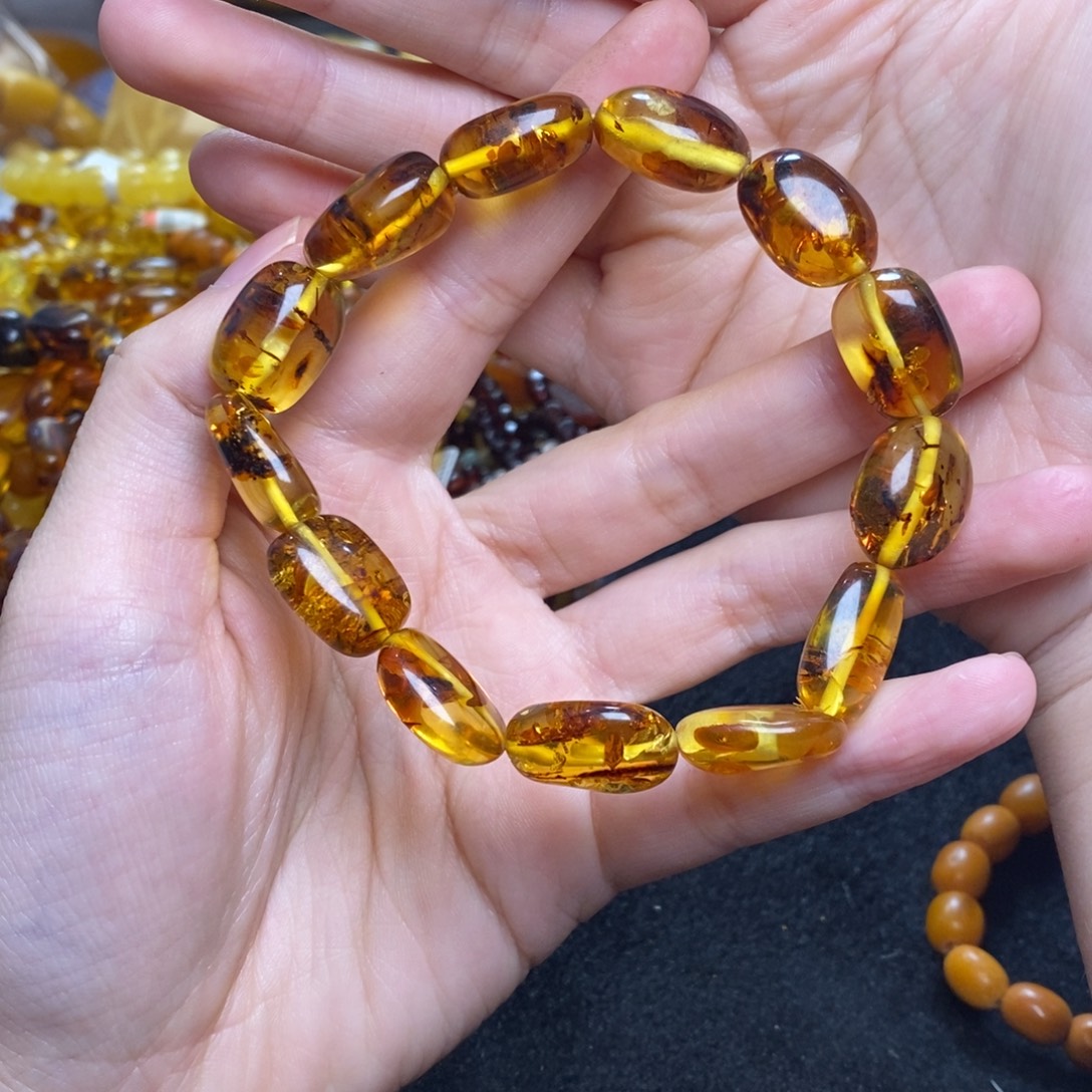 琥珀未镶嵌珠宝奇石