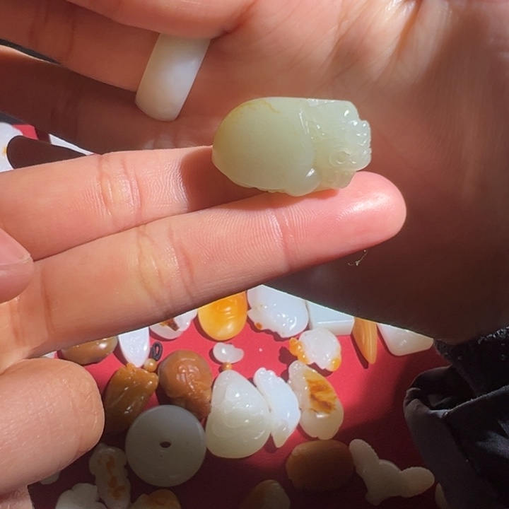 和田玉挂件未镶嵌