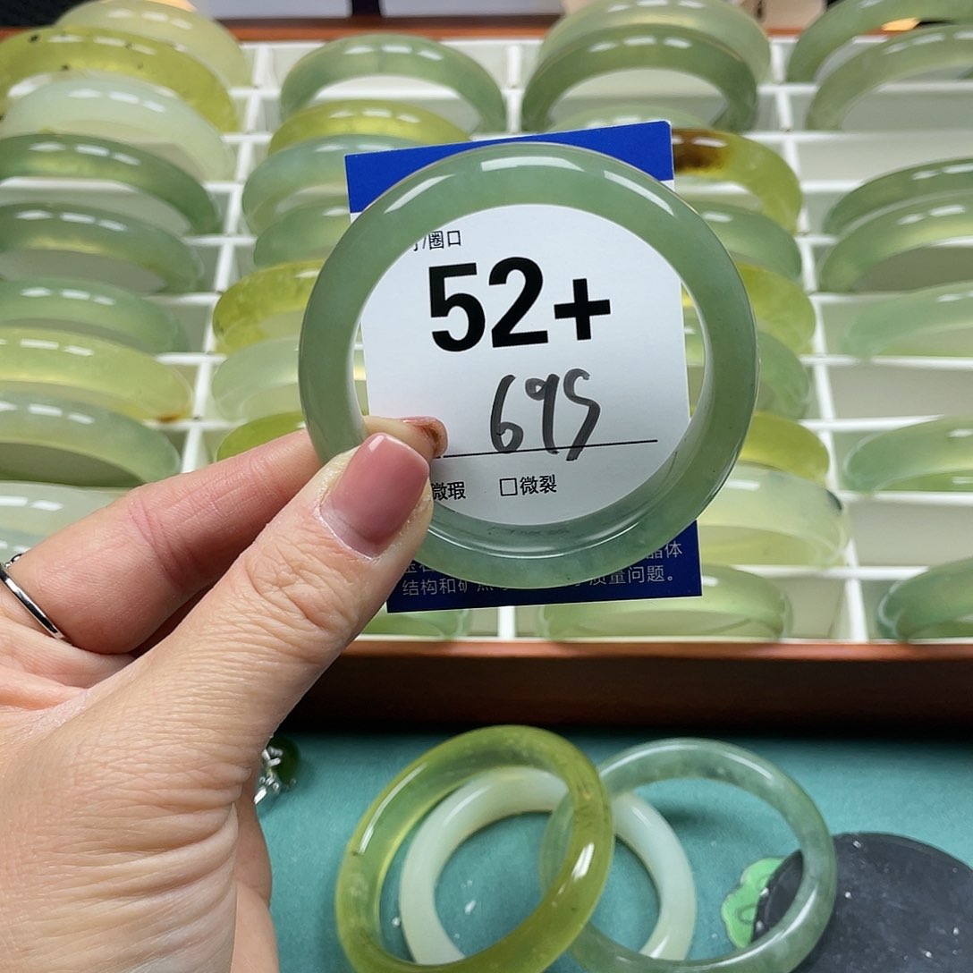 蛇纹石玉手镯未镶嵌ᅟᅠ****