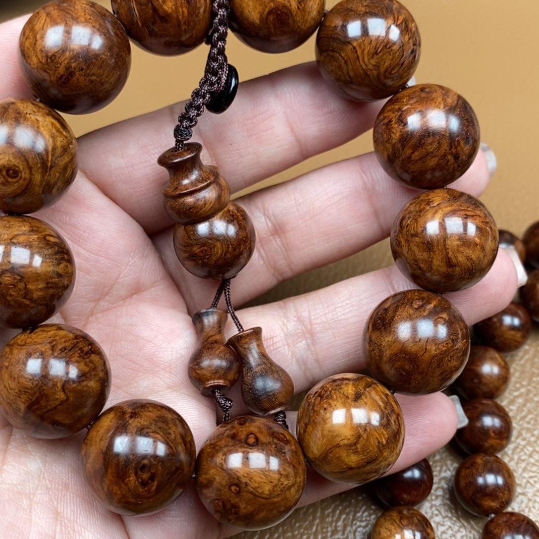 黄花梨/降香黄檀周*