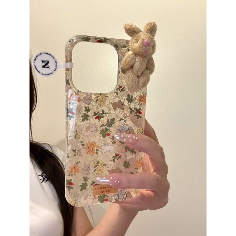 春日ins闪粉雏菊碎花毛绒小兔子适用iphone17promax苹果16p手机壳
