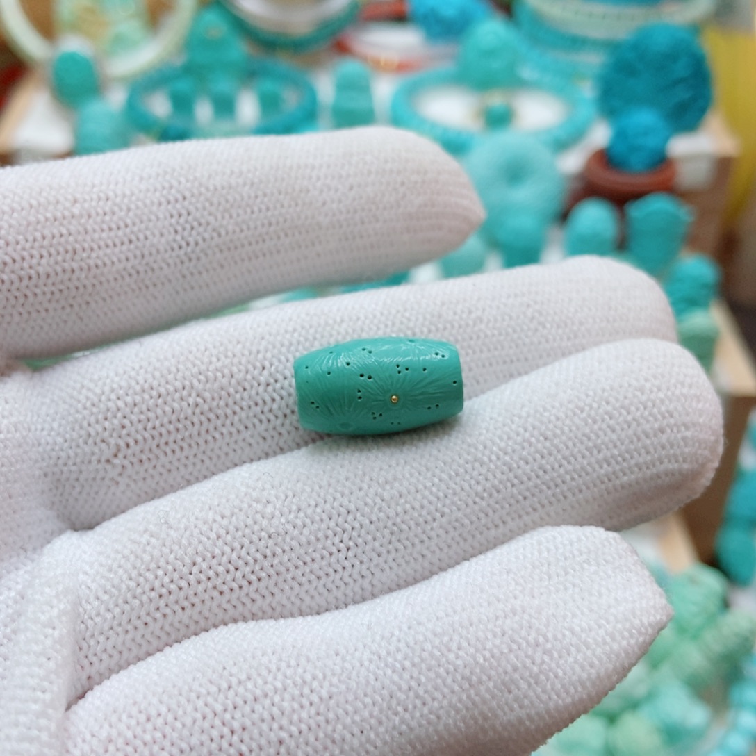 绿松石未镶嵌桶珠