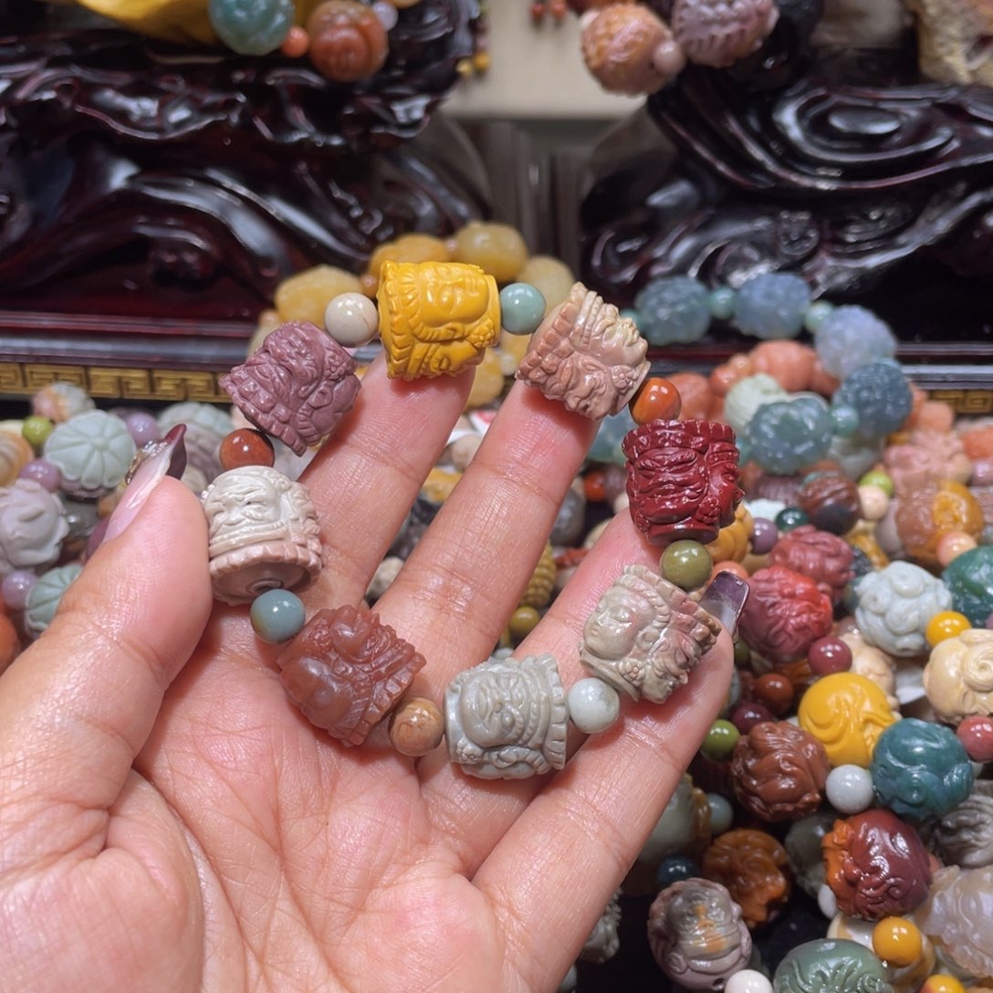 石英质玉手链未镶嵌