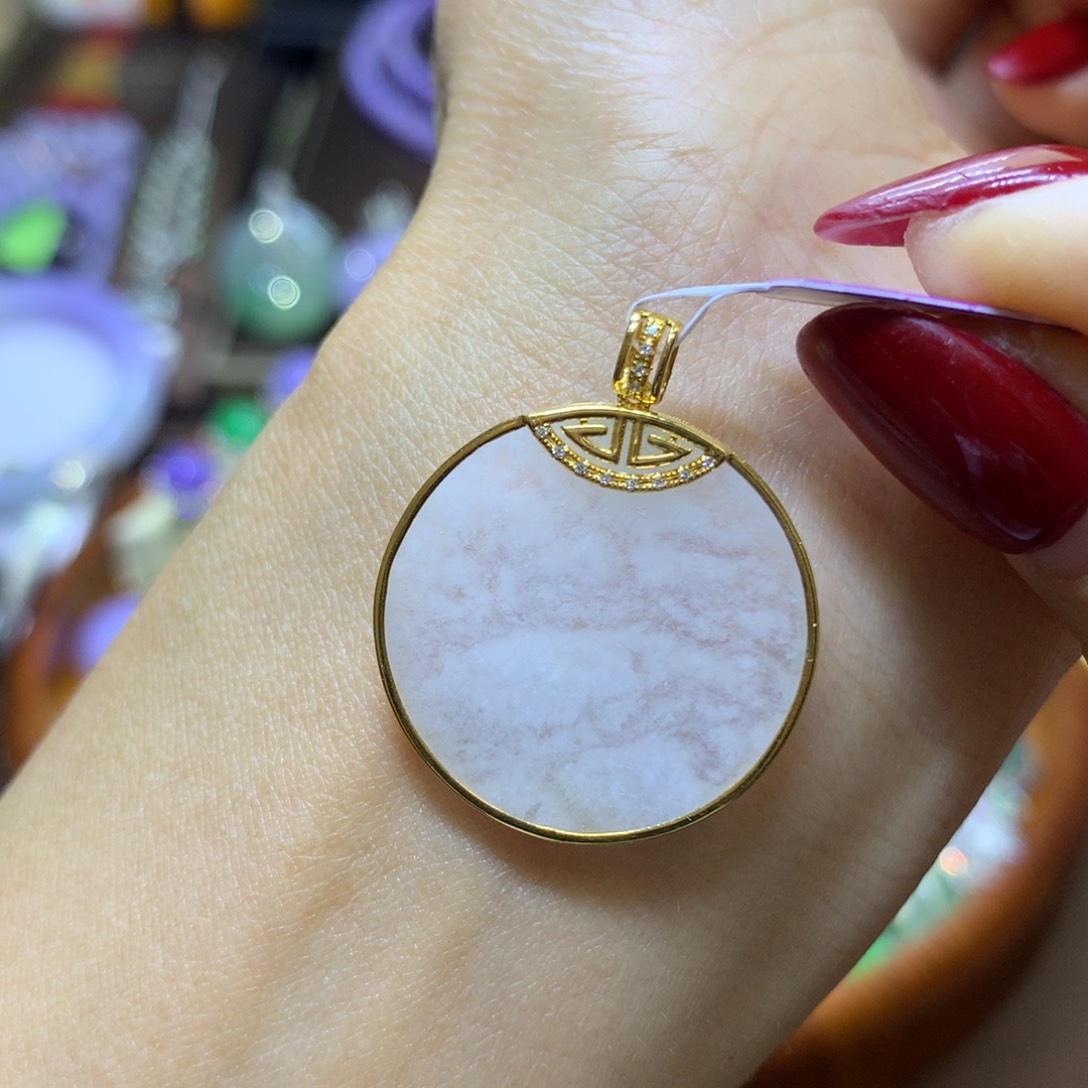 【闪购商品】翡翠颈饰18K金镶嵌翡翠