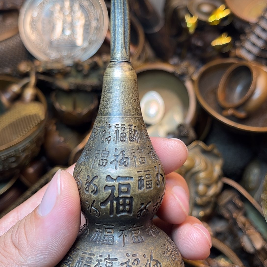 精美铜器工艺品等