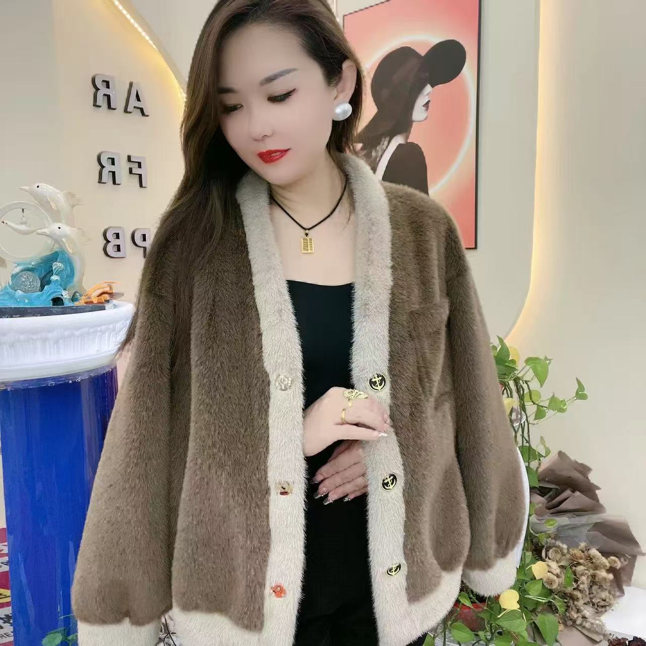 秋冬女士貂绒外套拼色气质百搭5770