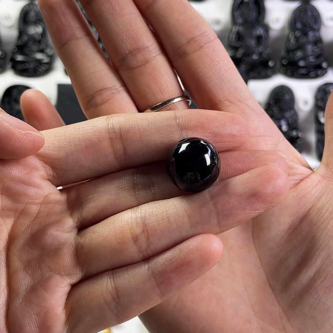 这***河翡翠未镶嵌颈饰16m