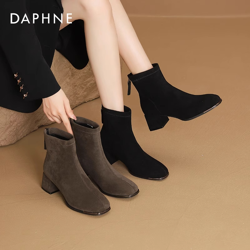 达芙妮黑色高跟短靴女款2025秋冬新款洋气百搭靴子女弹力瘦瘦靴