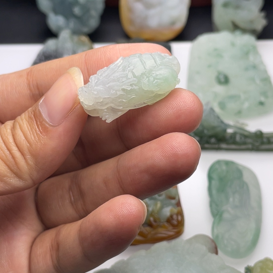 定制翡翠未镶嵌龙龟