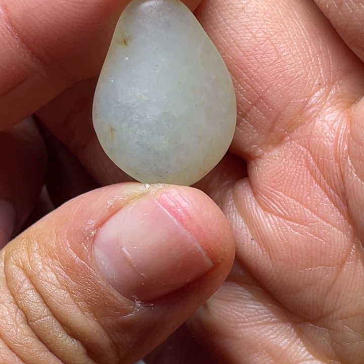 和田玉未镶嵌珠宝半成品