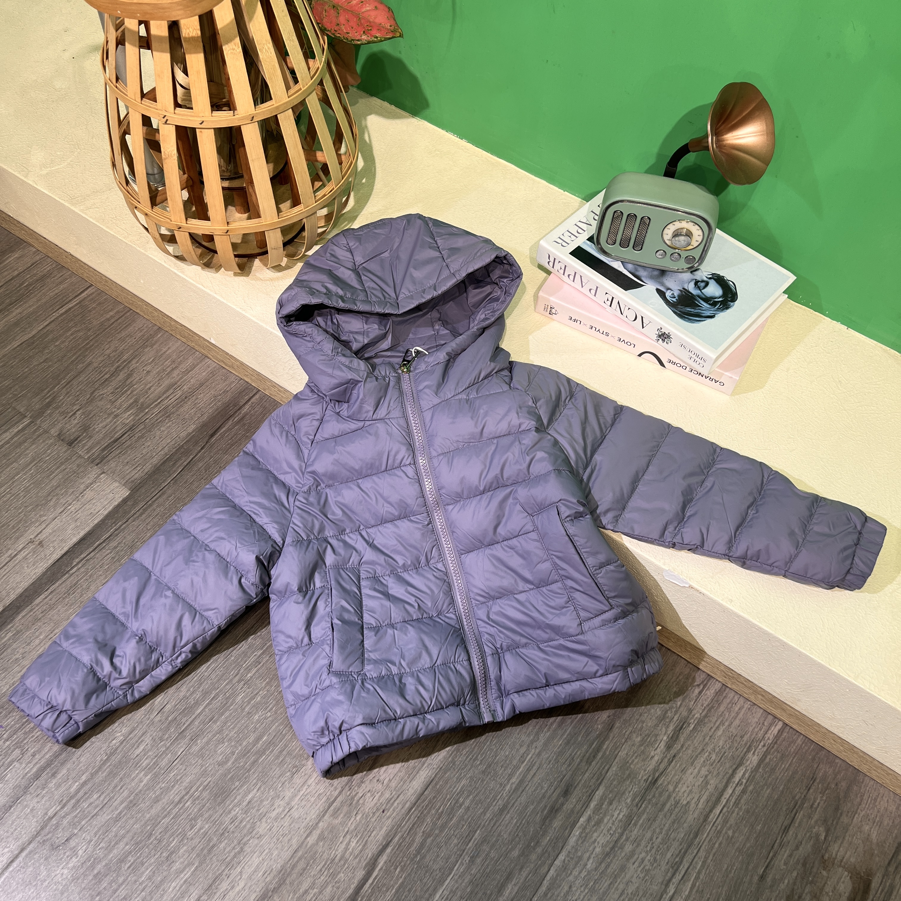 982实体品牌童装羽绒服