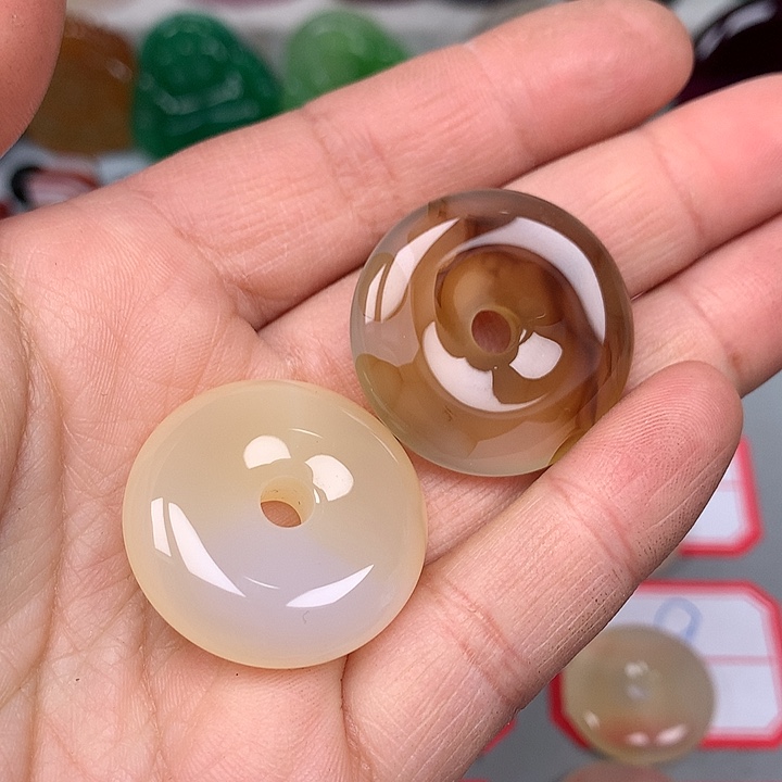 尼***花玛瑙/玉髓未镶嵌颈饰