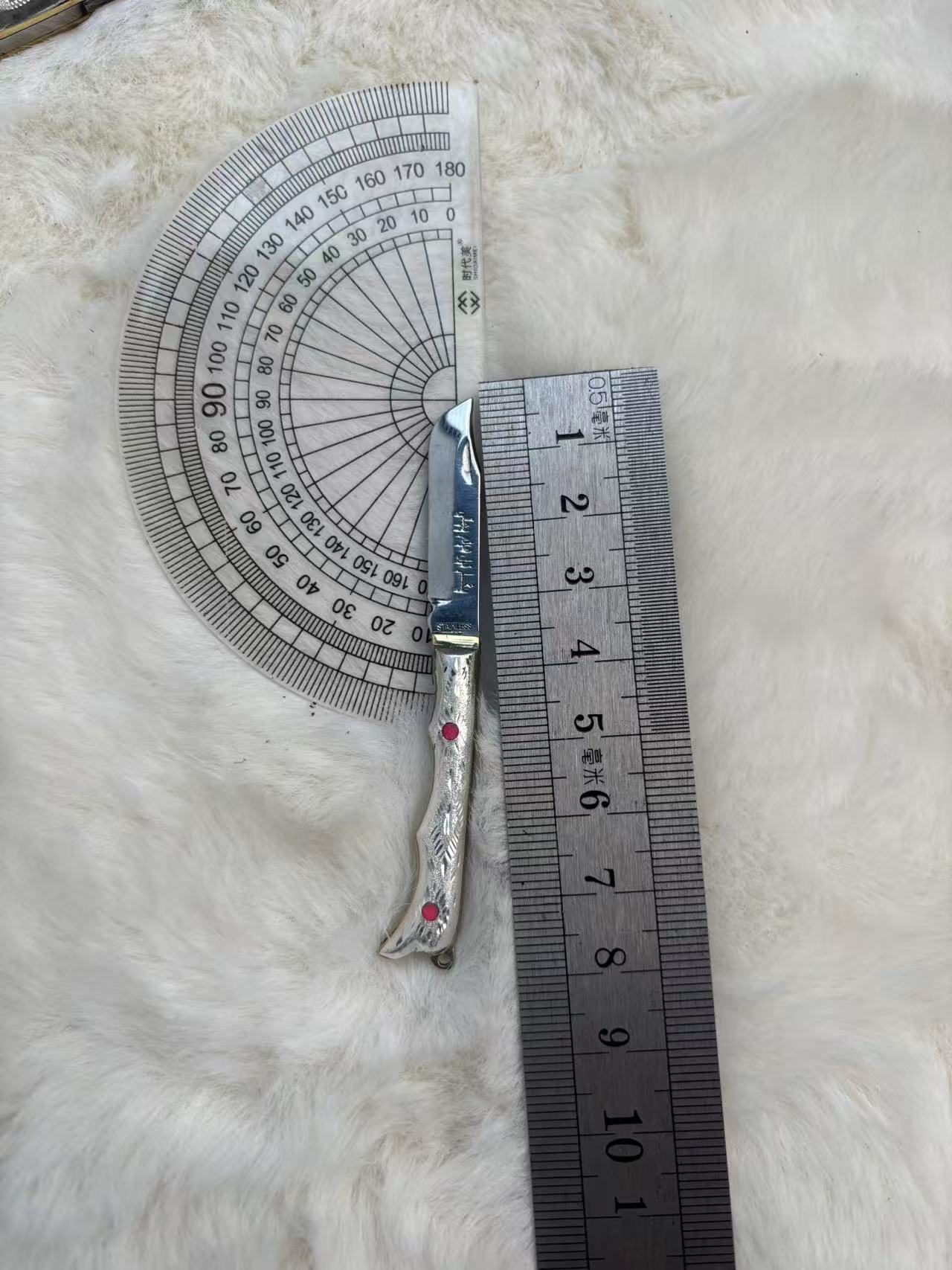 精美英吉沙折叠刀  mini折叠