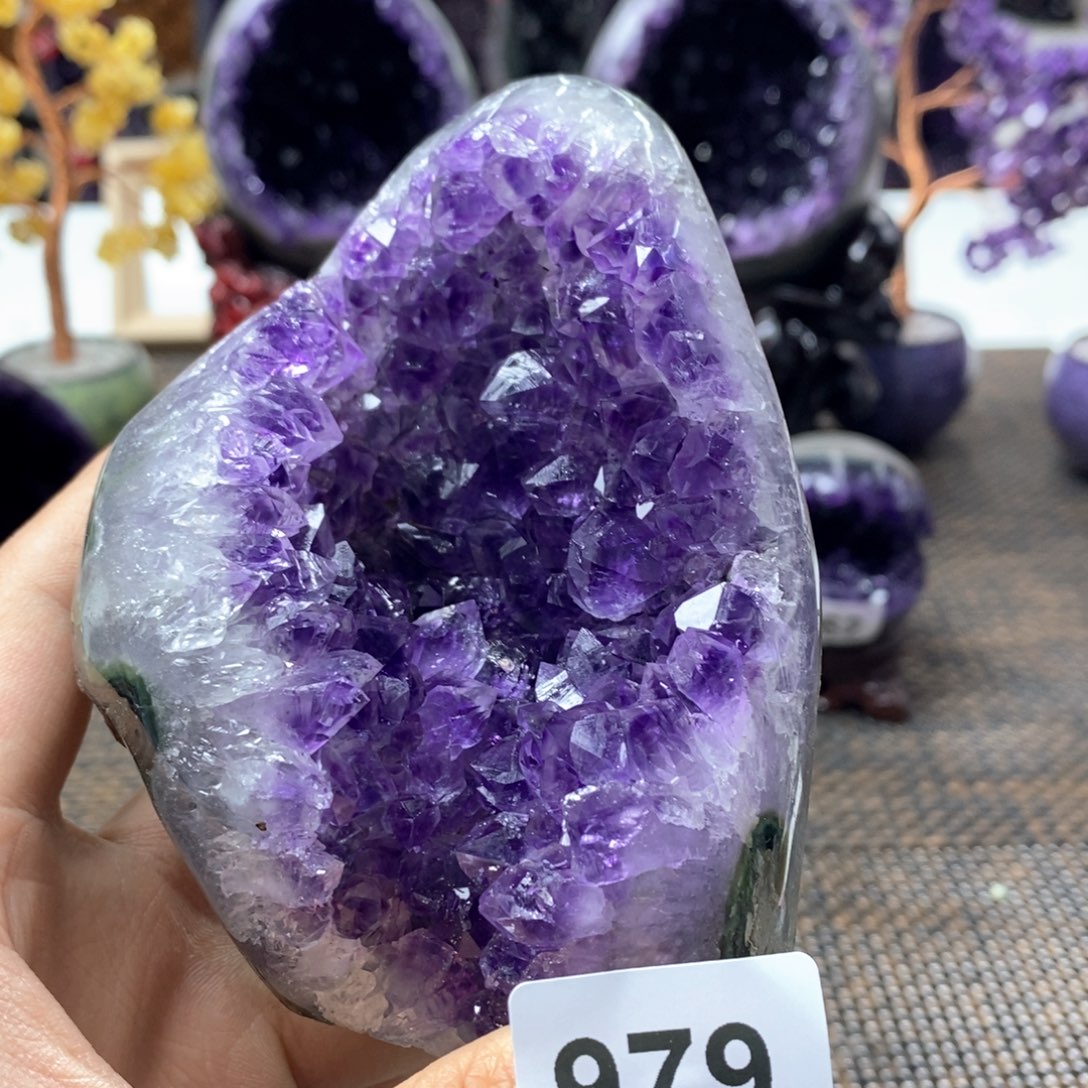 紫晶大型摆件（非配饰）未镶嵌