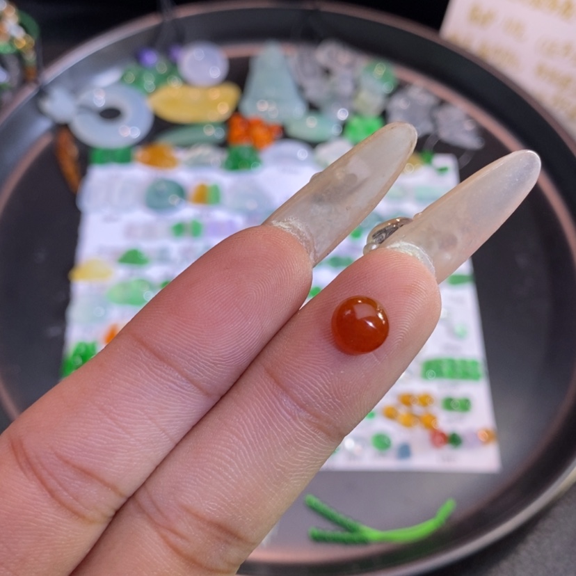 【闪购商品】翡翠挂件未镶嵌蛋