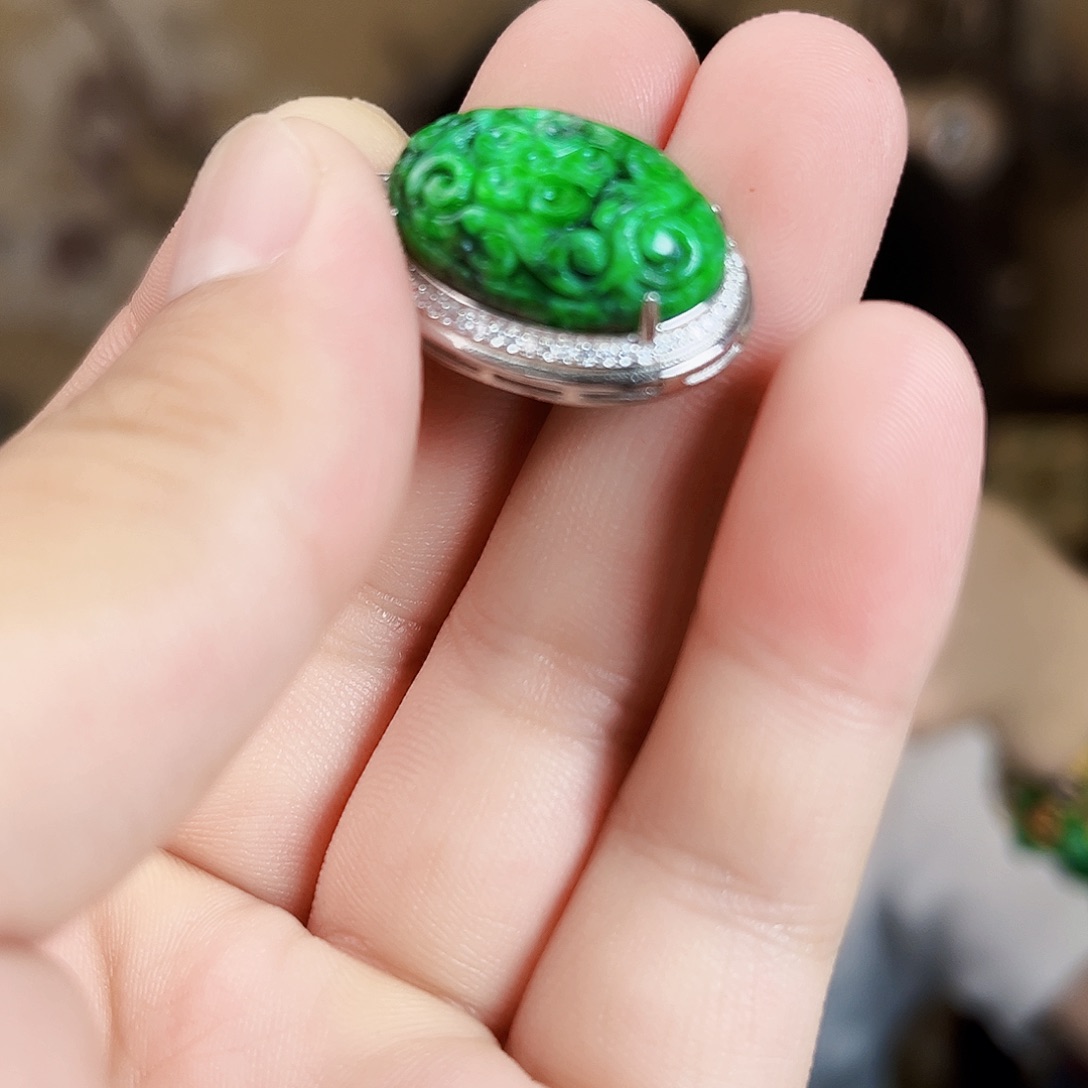 翡翠银S925镶嵌颈饰吊坠