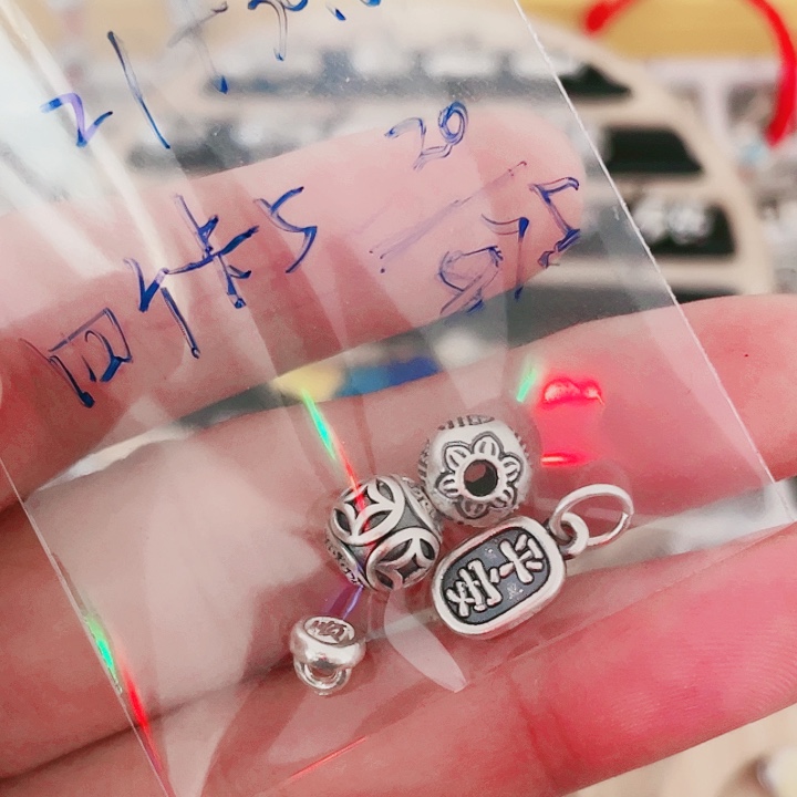 珐琅吊坠足银八个