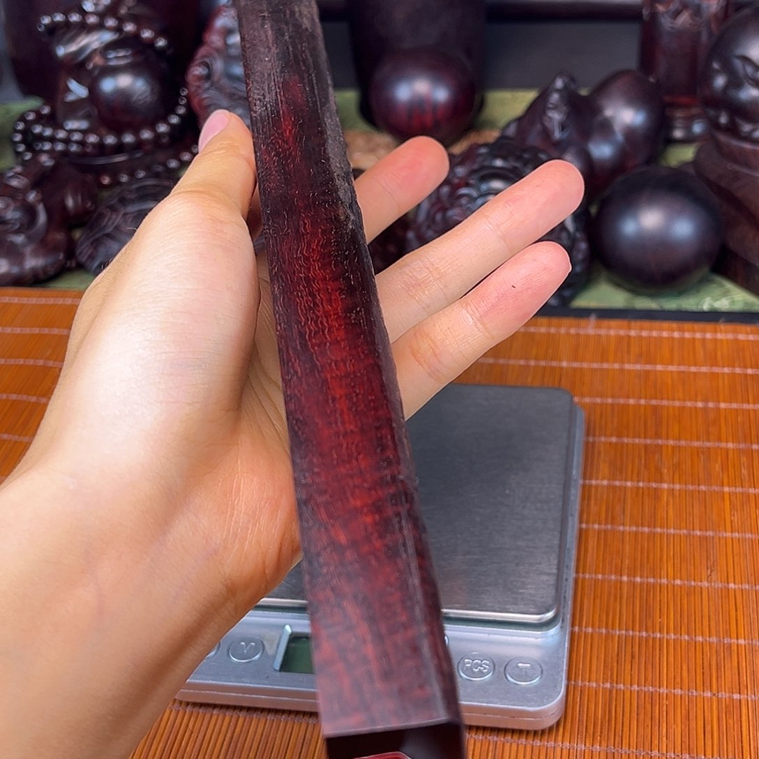 檀香紫檀（小叶紫檀）镇尺千层细水波S纹带星