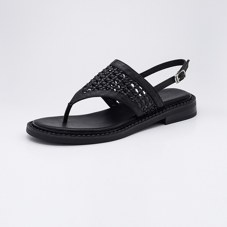 2cm平底时尚百搭夏季休闲外穿低跟仙女风夹趾时装凉鞋F152-18