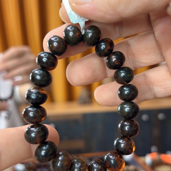 琥珀裸石未镶嵌抚顺12-9