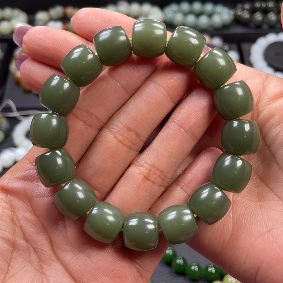 未镶嵌手链和田玉