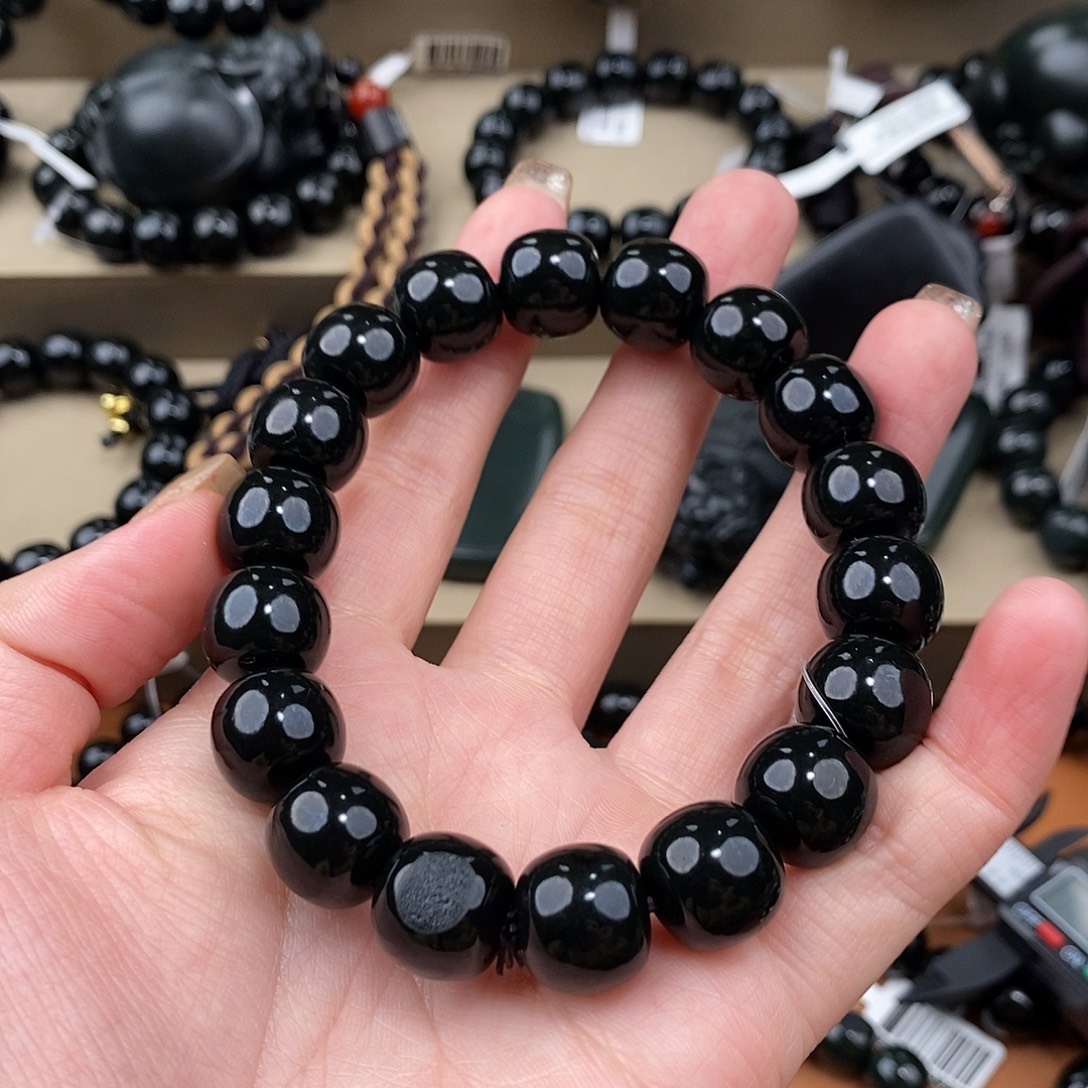 光***哥和田玉未镶嵌手链