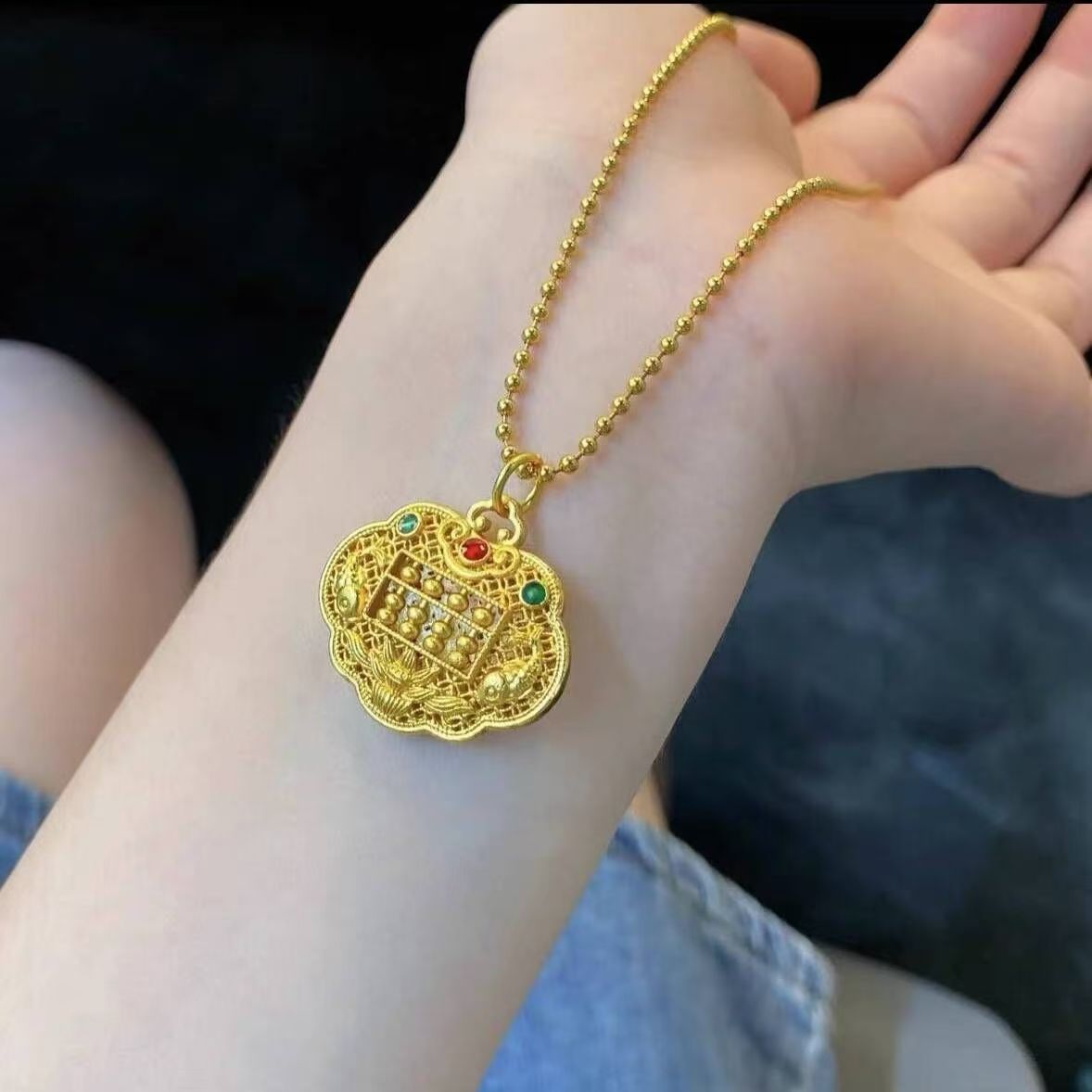 精美时尚高端算盘锁子挂饰