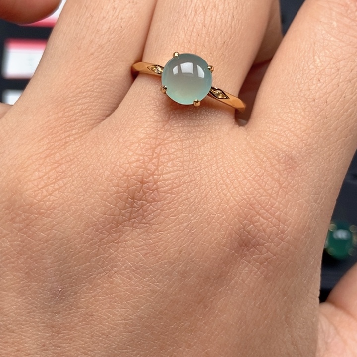 翡翠未镶嵌戒指戒指