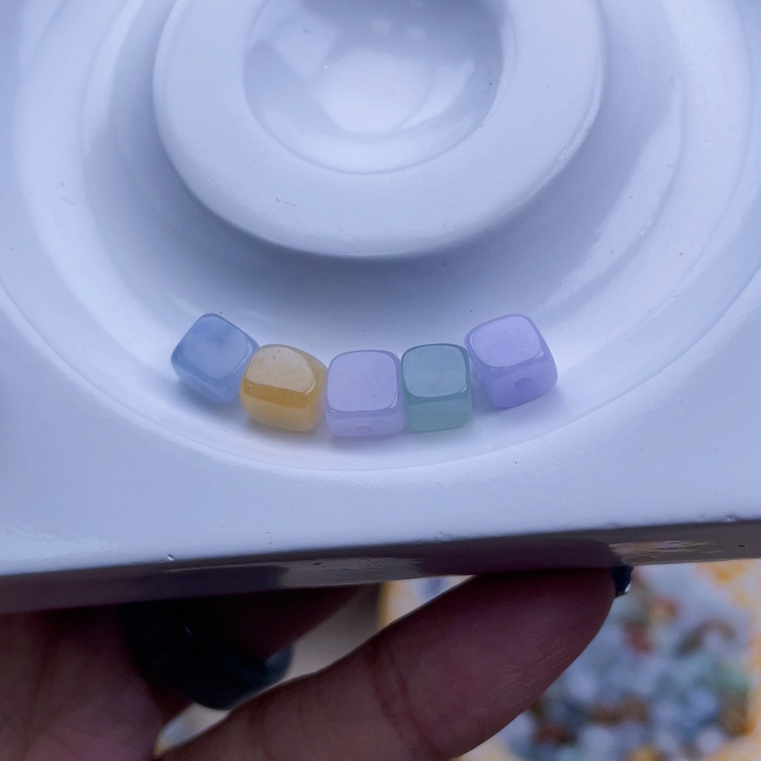 未镶嵌手链翡翠5颗