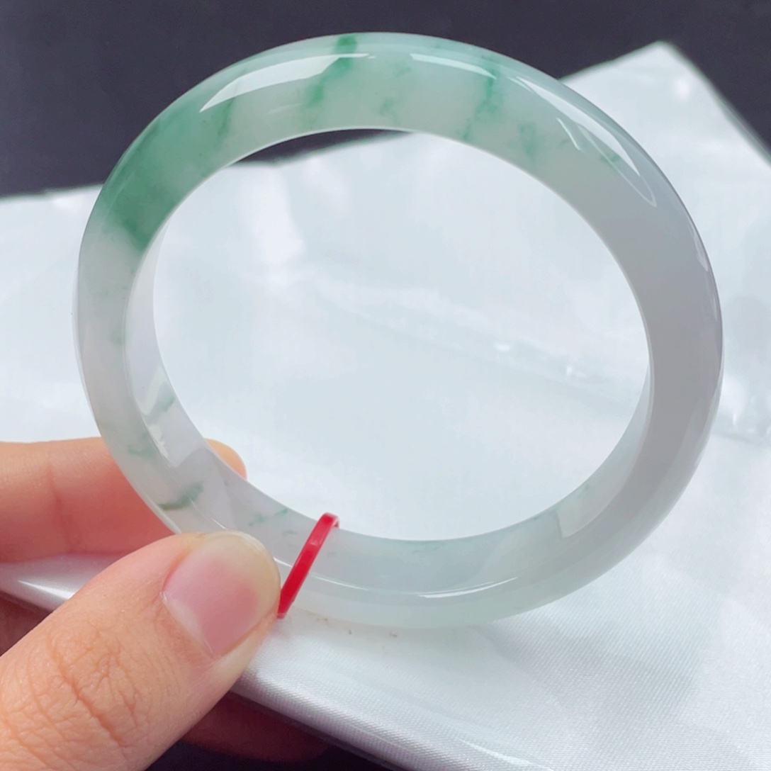 翡翠未镶嵌手镯55正圈