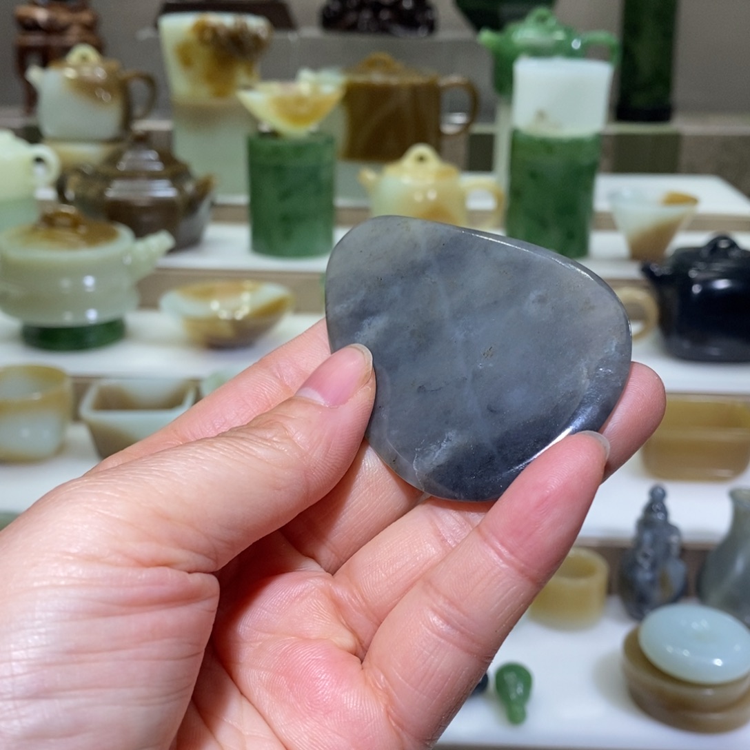 和田玉把件未镶嵌福利杯垫