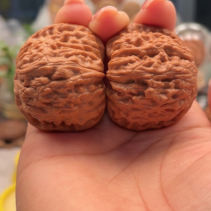 文玩核桃吊坠1559595959488