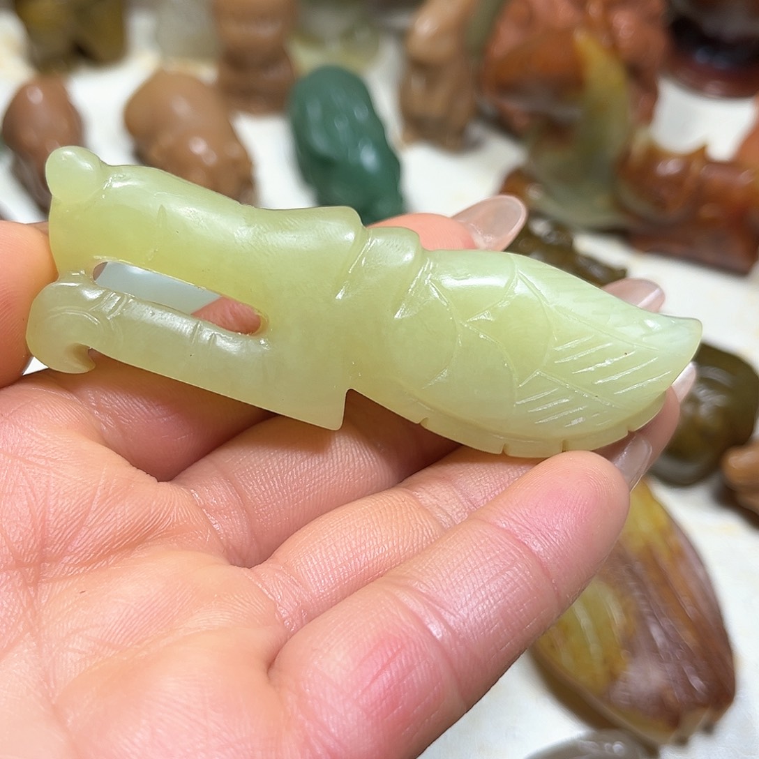 白玉菩提吊坠白玉菩提吊坠