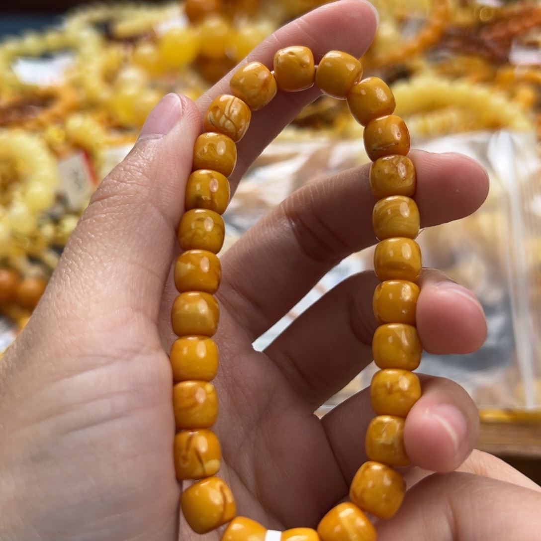 未镶嵌琥珀珠宝奇石