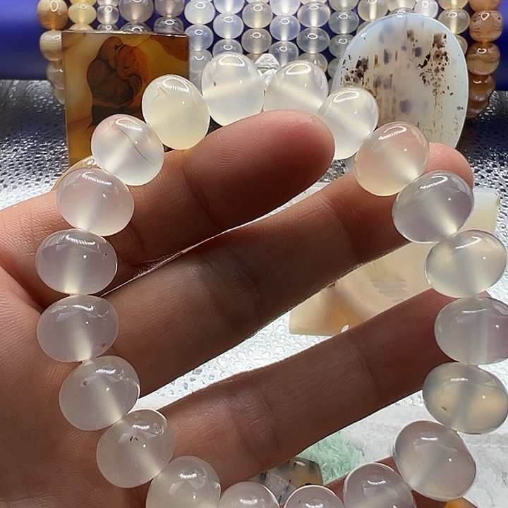 玛瑙/玉髓未镶嵌颈饰