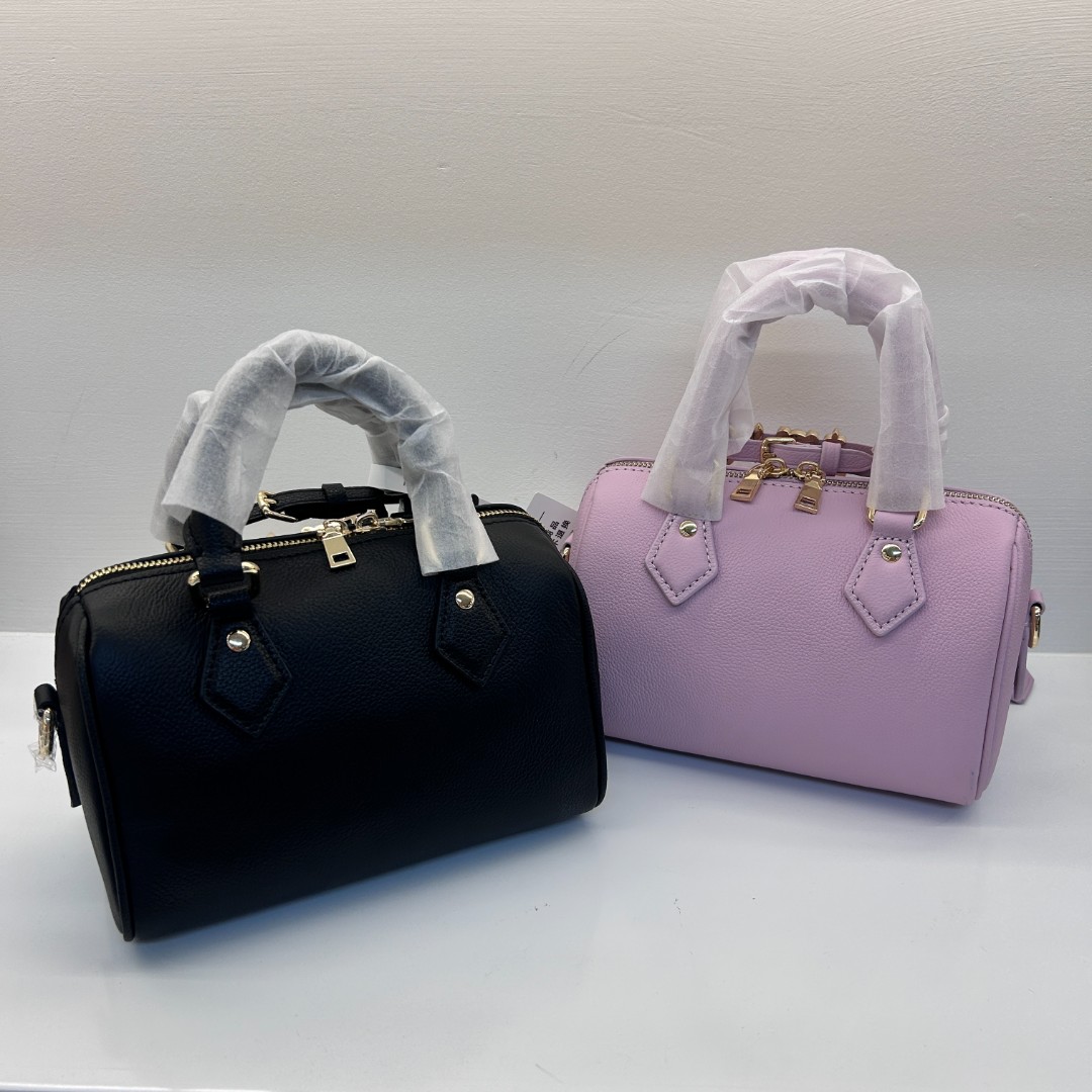 马（户）真皮时尚高级单肩斜挎女包