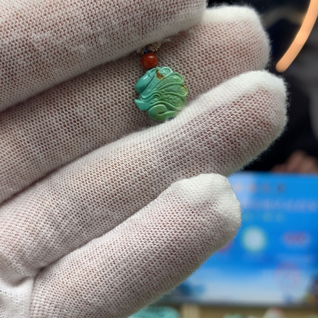 绿松石挂件未镶嵌