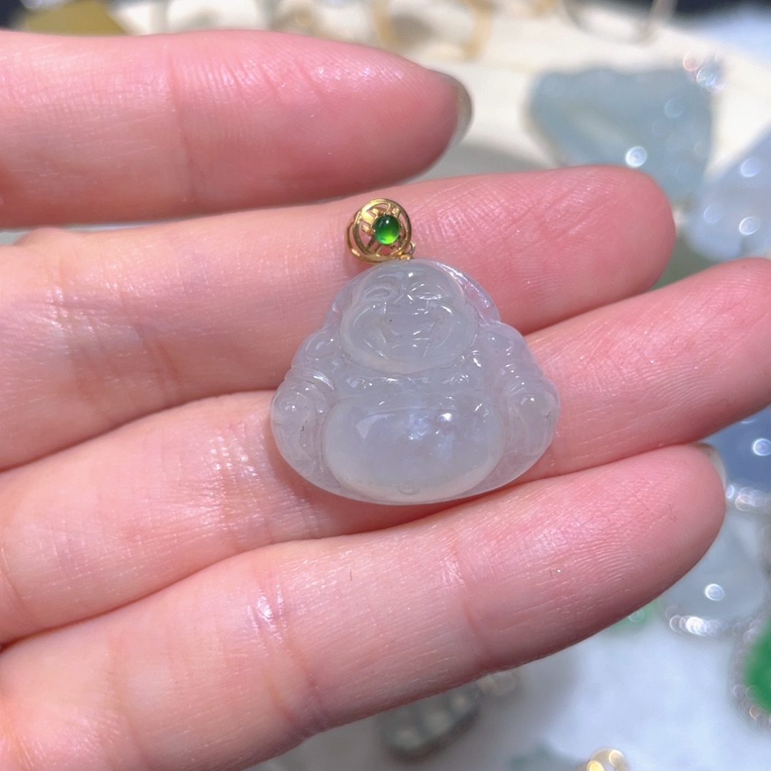 翡翠颈饰18K金镶嵌翡翠