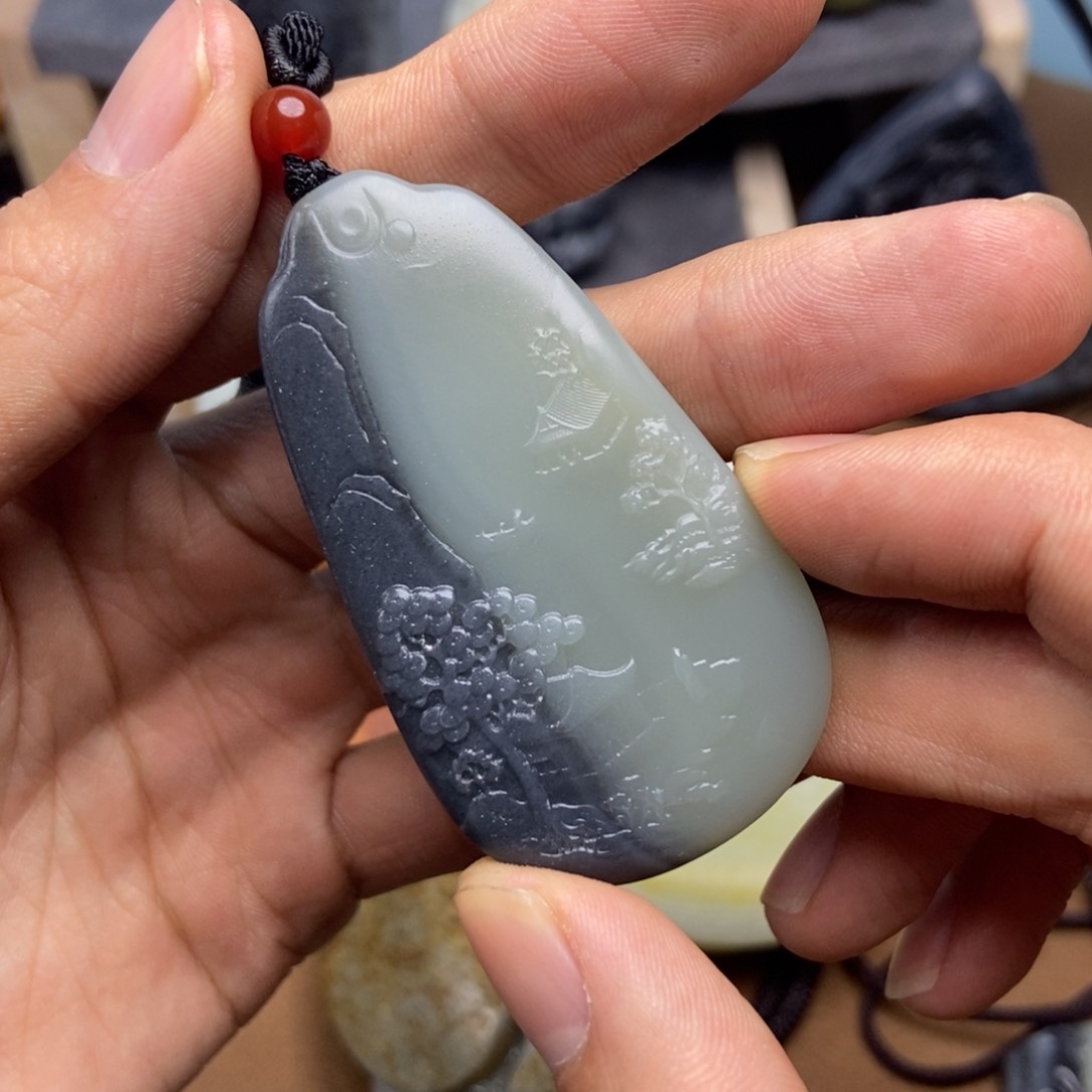 和田玉挂件未镶嵌