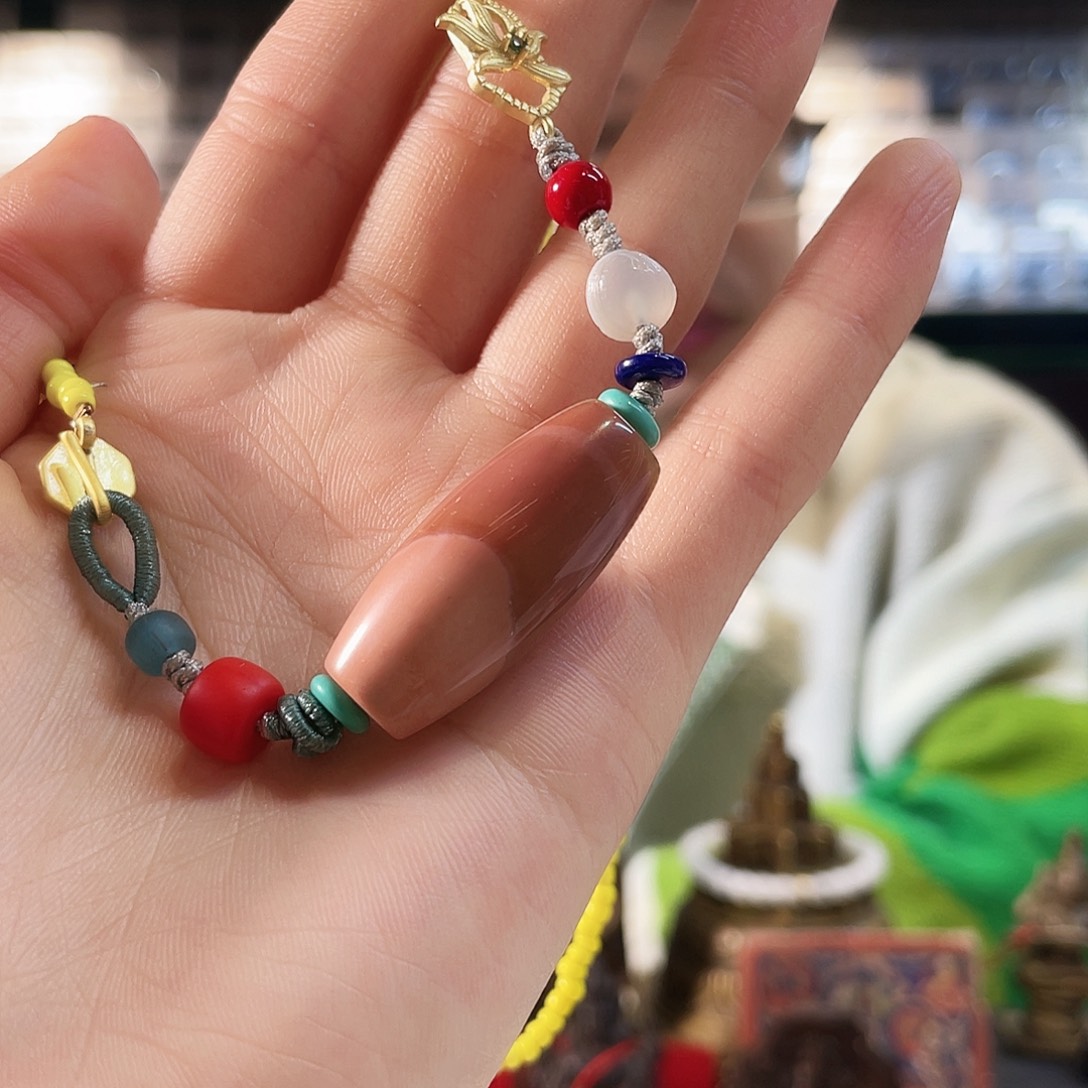 配饰配饰配饰配饰