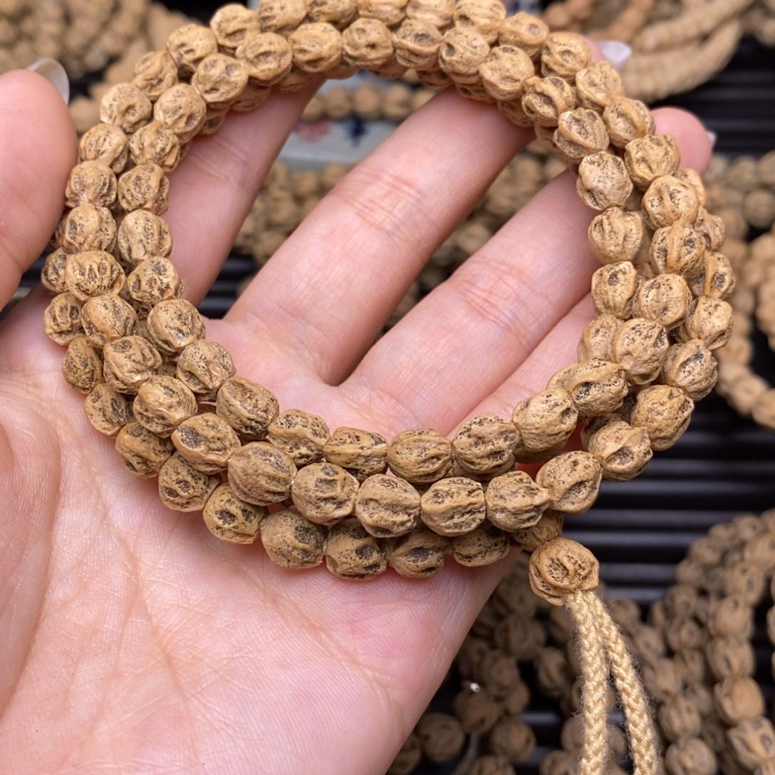 柏香籽/百香籽吊坠找****子