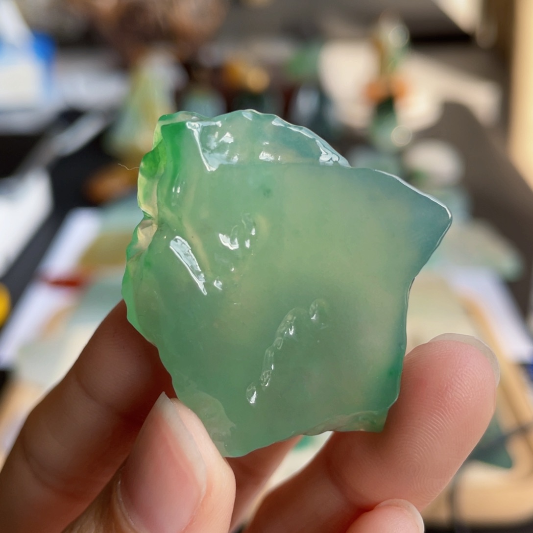 定制翡翠未镶嵌包工包料