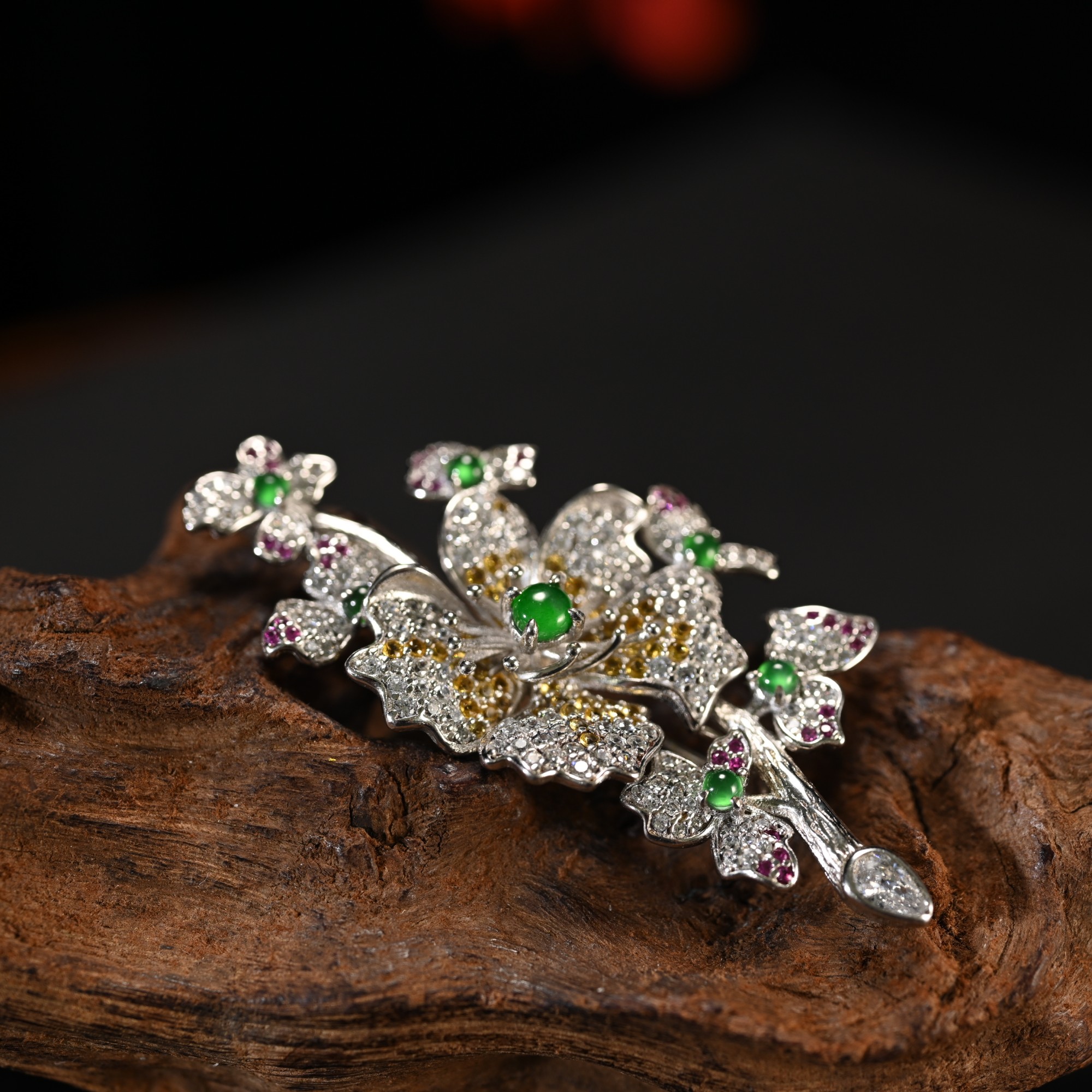 LOT8880 2512060153翡翠胸针/杭拍