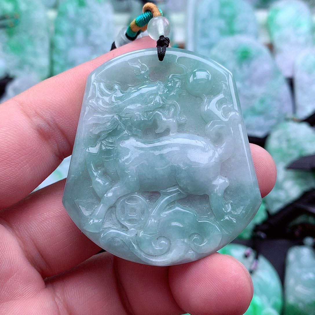 翡翠吊坠(不含链)未镶嵌