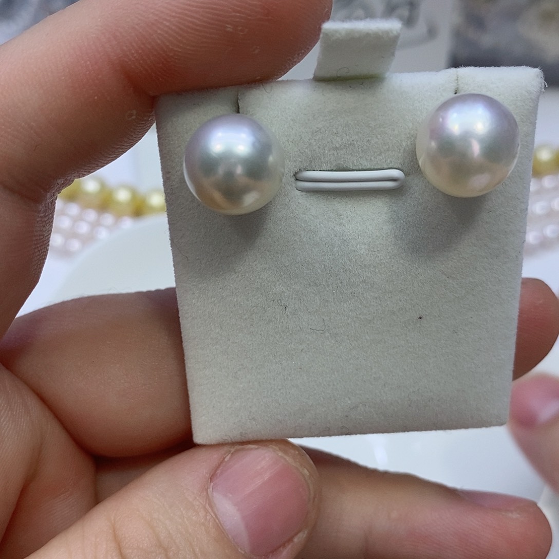 海水珍珠耳饰18K金镶嵌