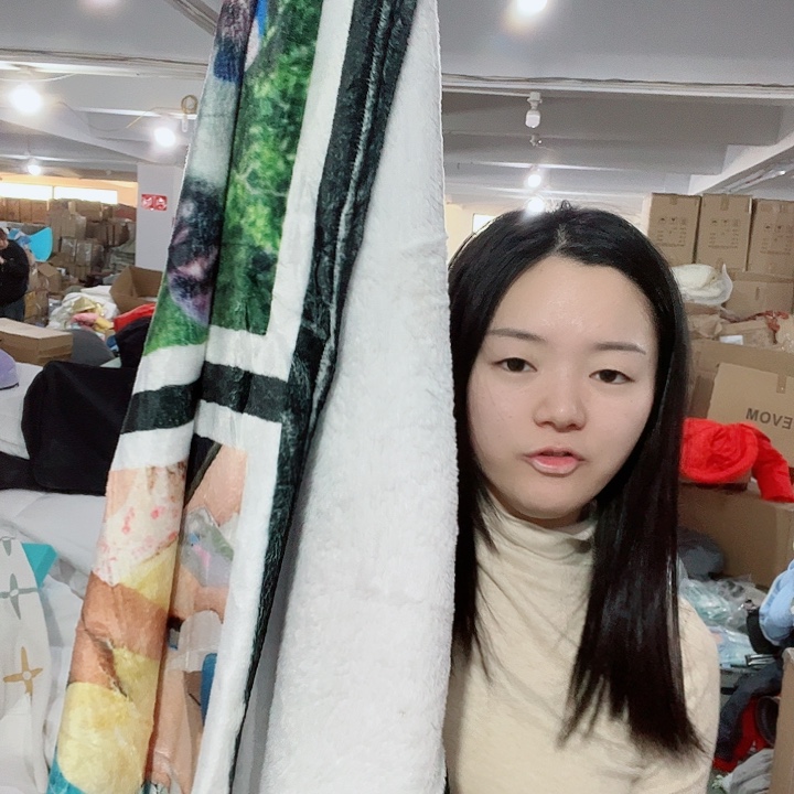 多色毛毯。     啦啦啦啦