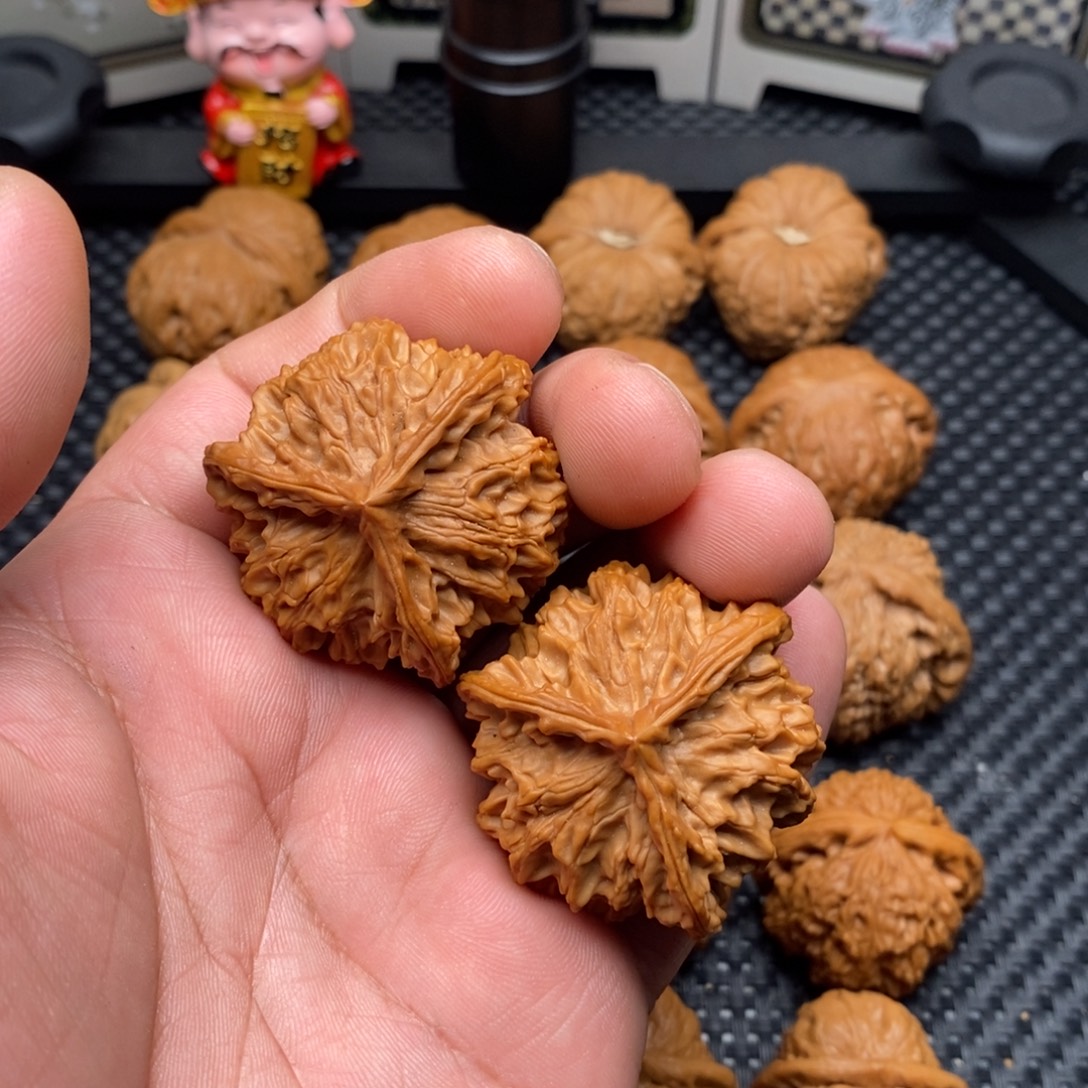 把件文玩核桃盘山三棱41尺天花板